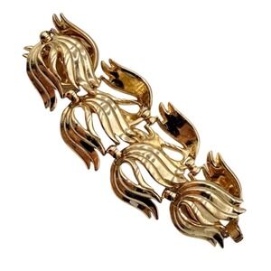 Vintage Gold Tone Leaf Bracelet Mid Century Botanical Retro Nature Statement